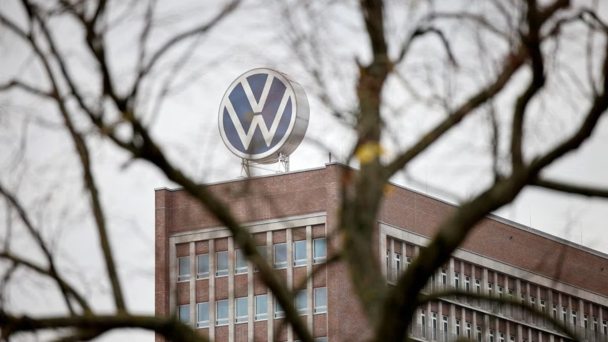 Volkswagen reportedly planning 100,000 job cuts and four German plant closures