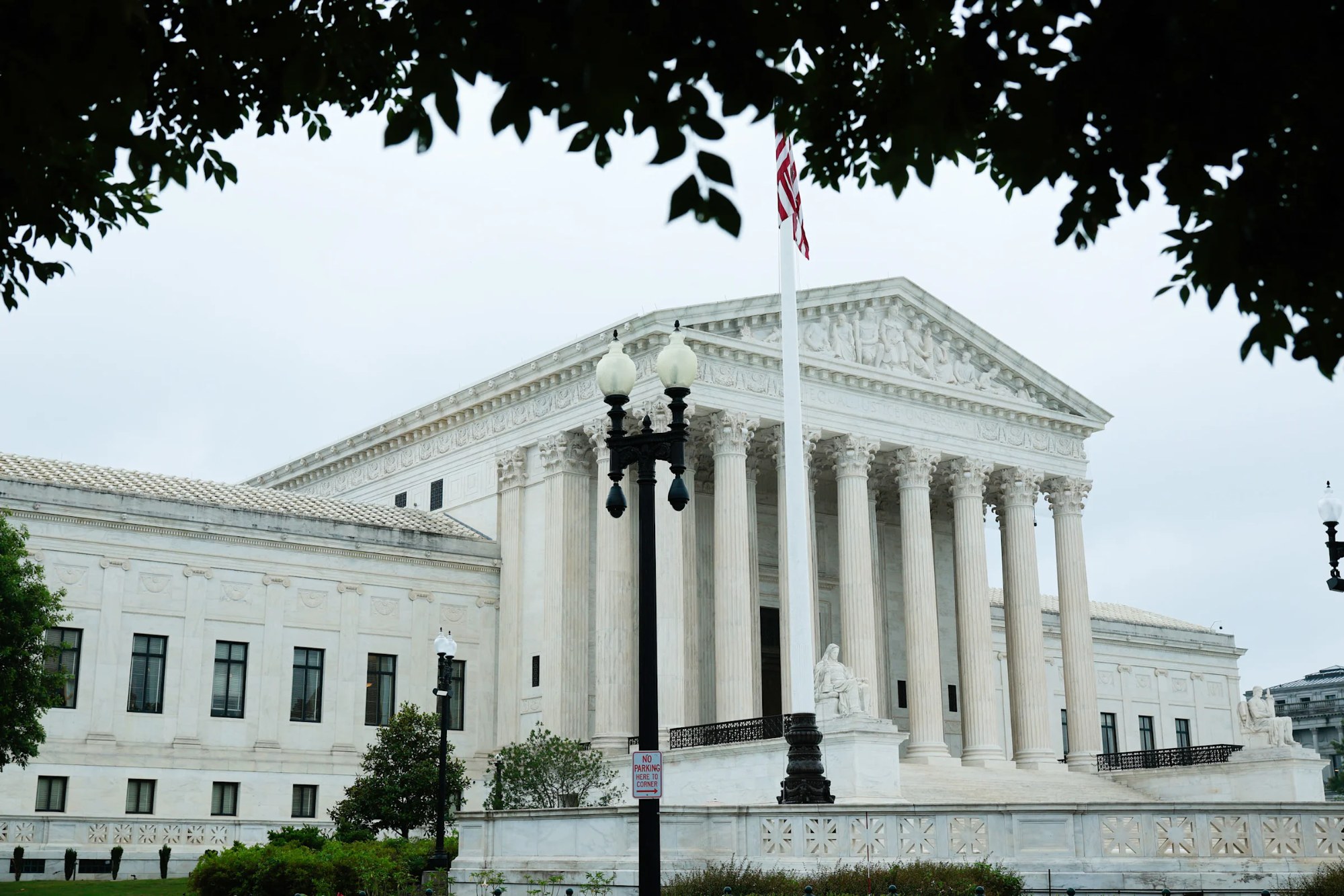 supreme court limits geofence warrants in 6-3 ruling on location privacy