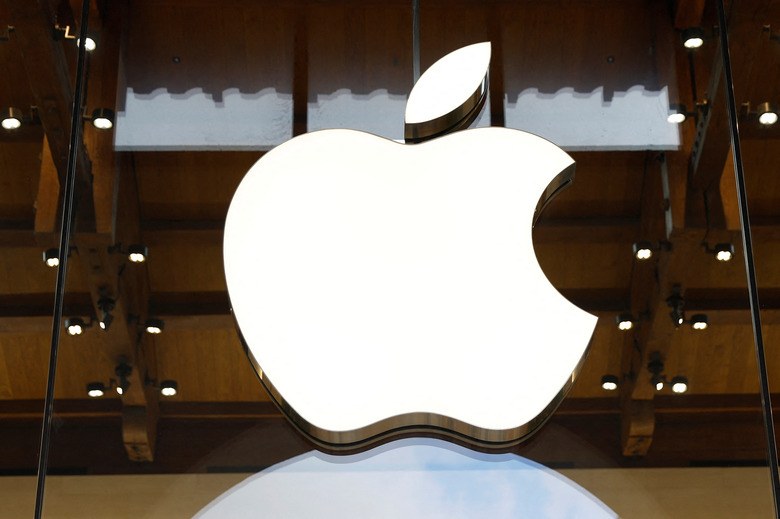 apple's 2027 hardware blitz: m7, macbook pro refresh, new ipads