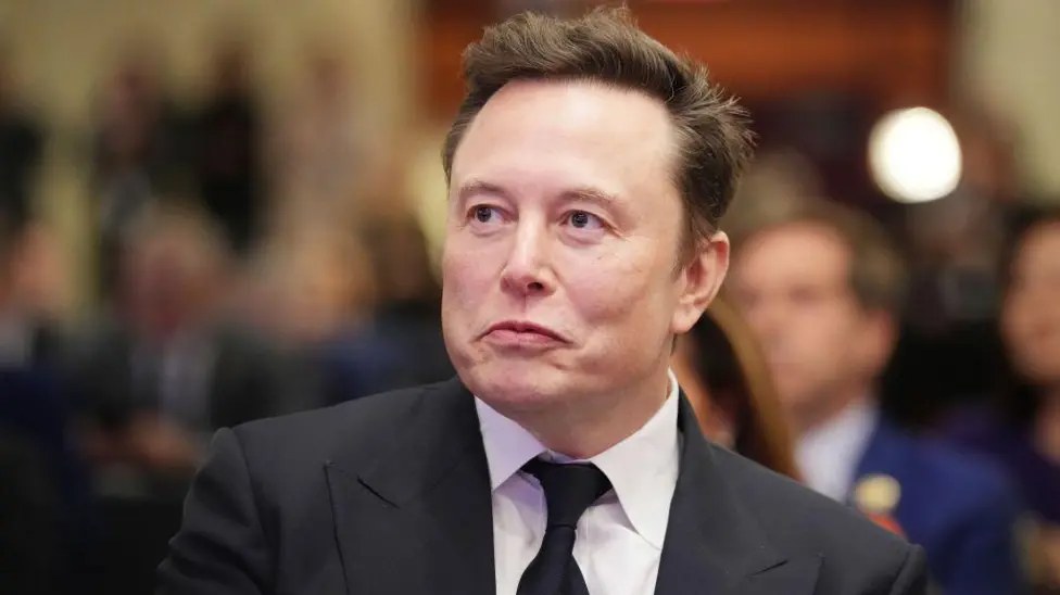 SpaceX lists at $1.8tn, Musk becomes first trillionaire